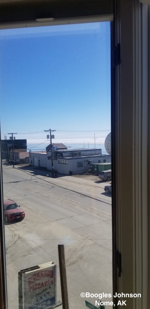 Weather and sea ice conditions in Nome - view 2.