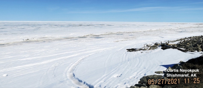 Sea ice and weather conditions in Shishmaref - view 4.